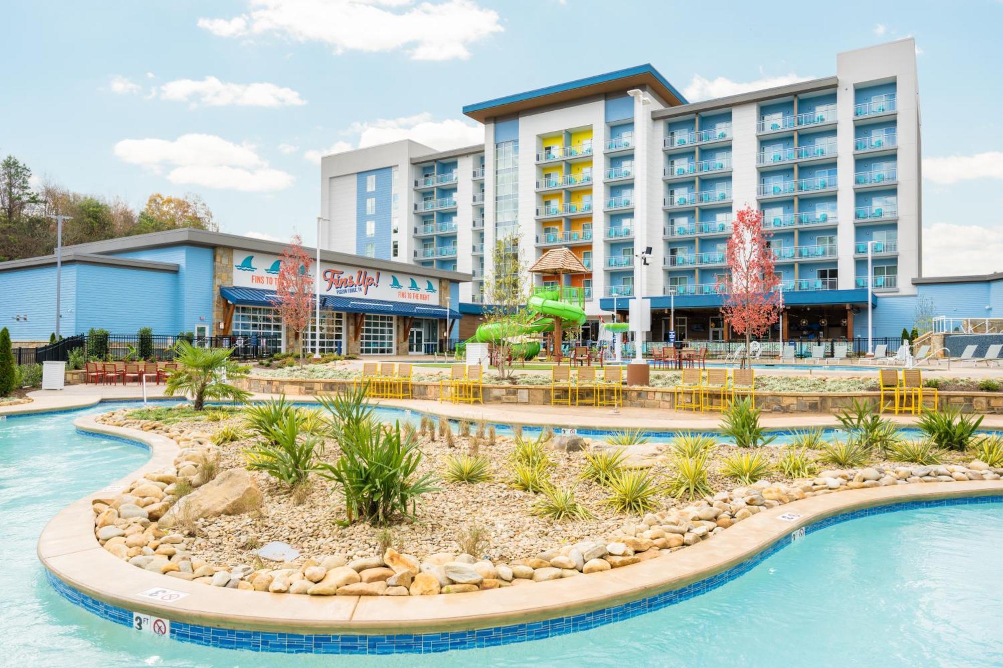 Compass By Margaritaville Hotel Pigeon Forge Exteriör bild